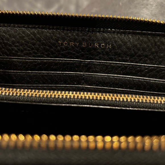 TORY BURCH Black Soft Leather Wallet Gently Used - Picture 9 of 10